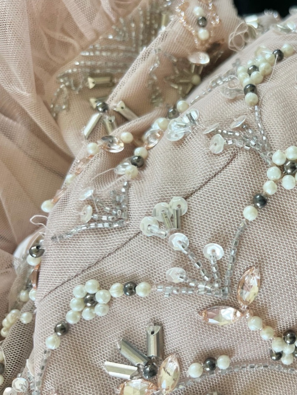 Adrianna Papell Blush Pink Tiered Tulle Skirt Beaded Bodice Ball Gown Dress Sz 6 - Picture 13 of 15